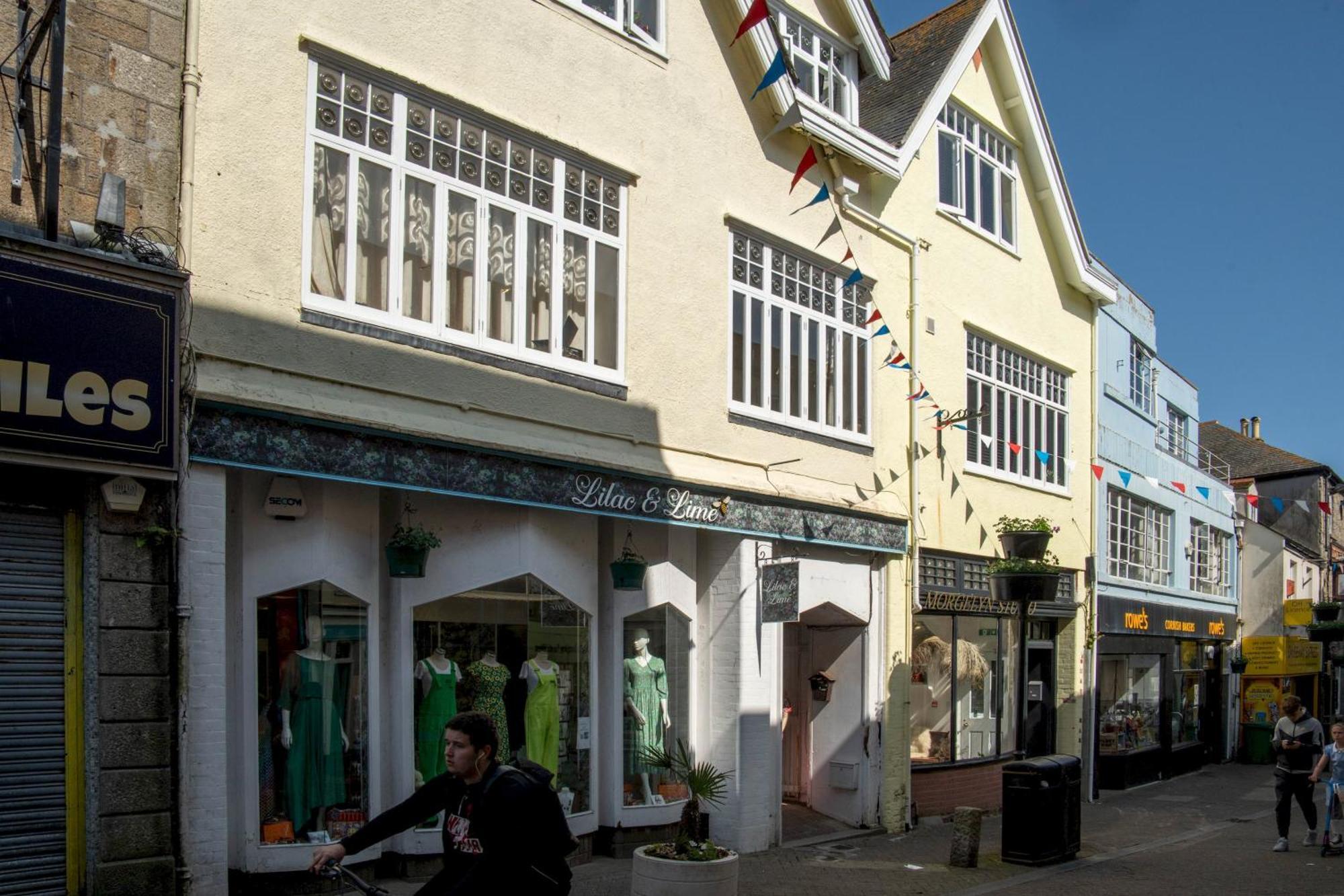 Contemporary First Floor Apartment Central Penzance Exterior foto